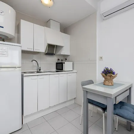 Estudio Jardin Del Mar * טורבייחה
