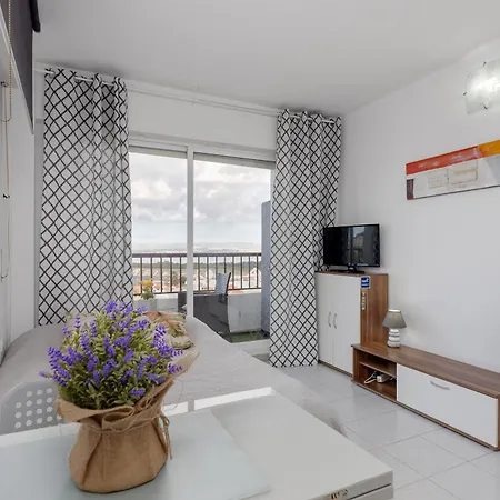 Estudio Jardin Del Mar * טורבייחה